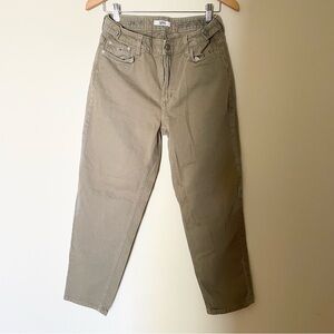 Tommy Ultra High Rise Tapered Mom Jeans in Army Green